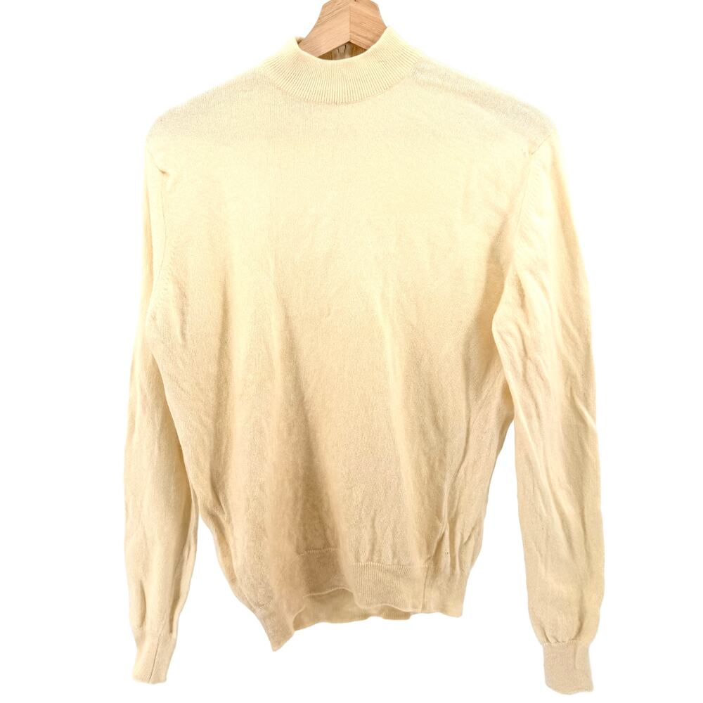 Vintage 70s Pringle of Scotland Cream 100% Cashmere Mock Neck Zip Back Sweater